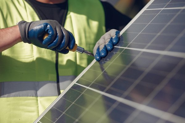 Panneau solaire photovoltaïque : les atouts de cap soleil energie